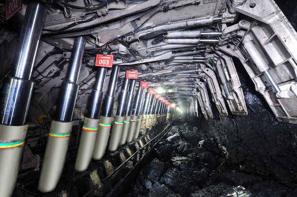 文章附图